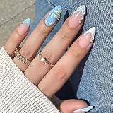 GlamRays Sommer Strand Press on Nails 24 Unidades Estilo 3D Acrílico Uñas Postizas Almendra Medianas Azul Brillante Punta Francesa Manicura Flor
